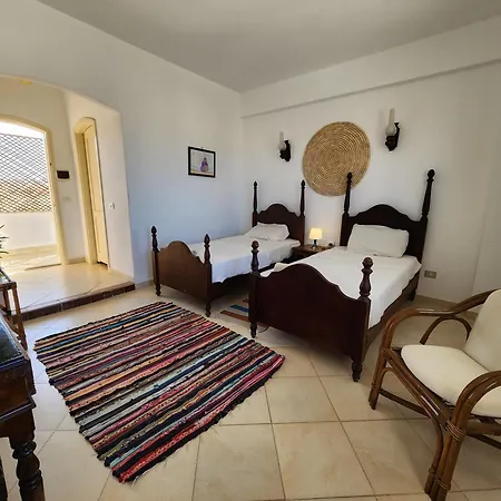 Rayhana Guest House